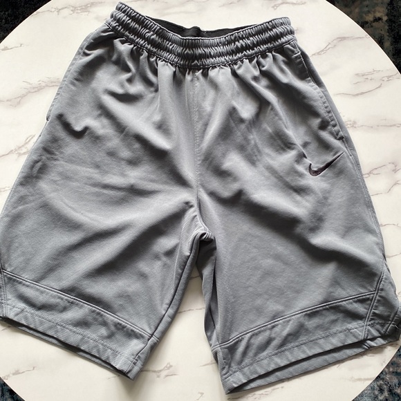 Men's Nike Bundle - M - Picture 3 of 10